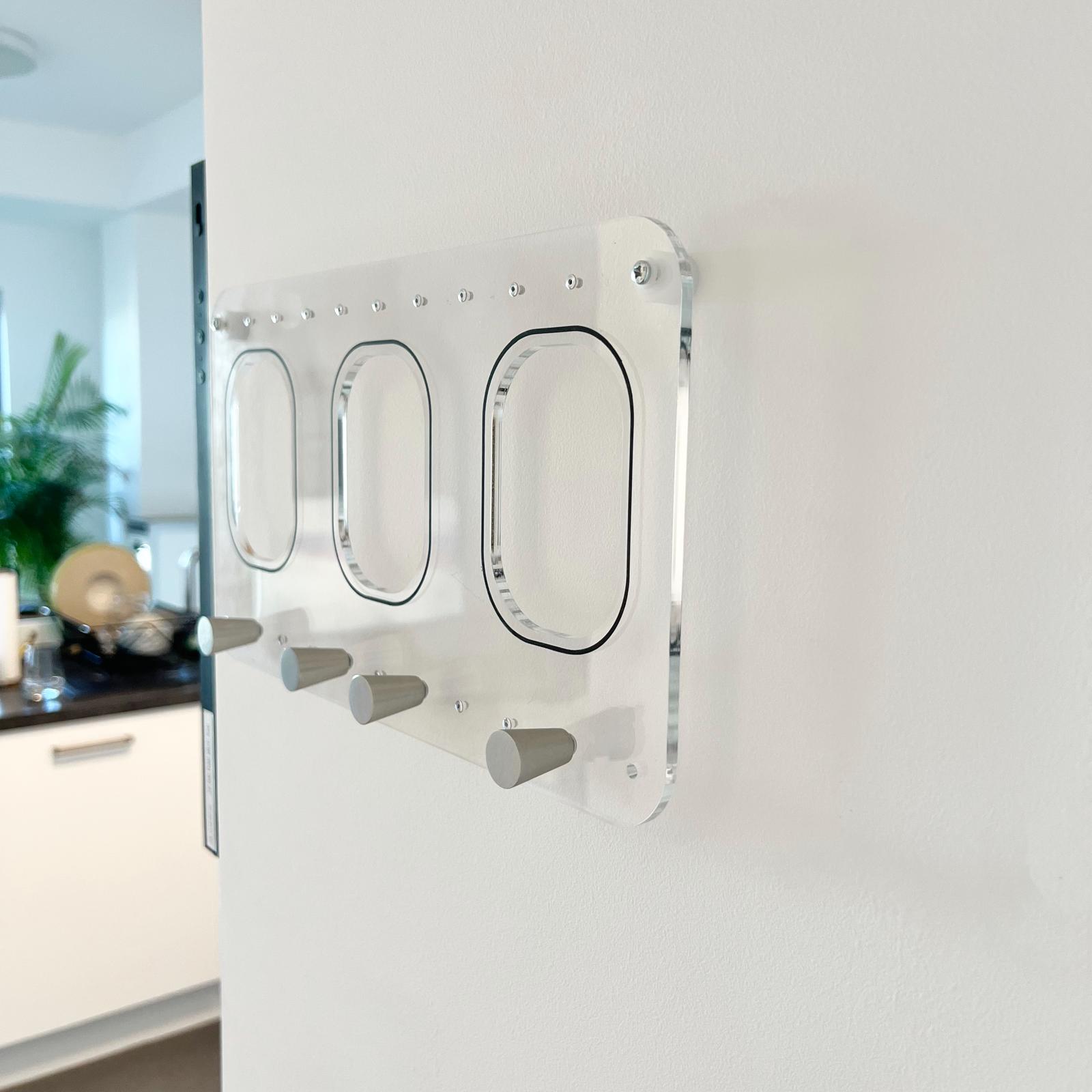 Geschenk für Piloten & Flugbegleiter | 3er Flugzeugfenster Garderobe mit Plexiglas | Jackenhalter im Luftfahrtstil | Kleiderhaken Flugzeugmöbel