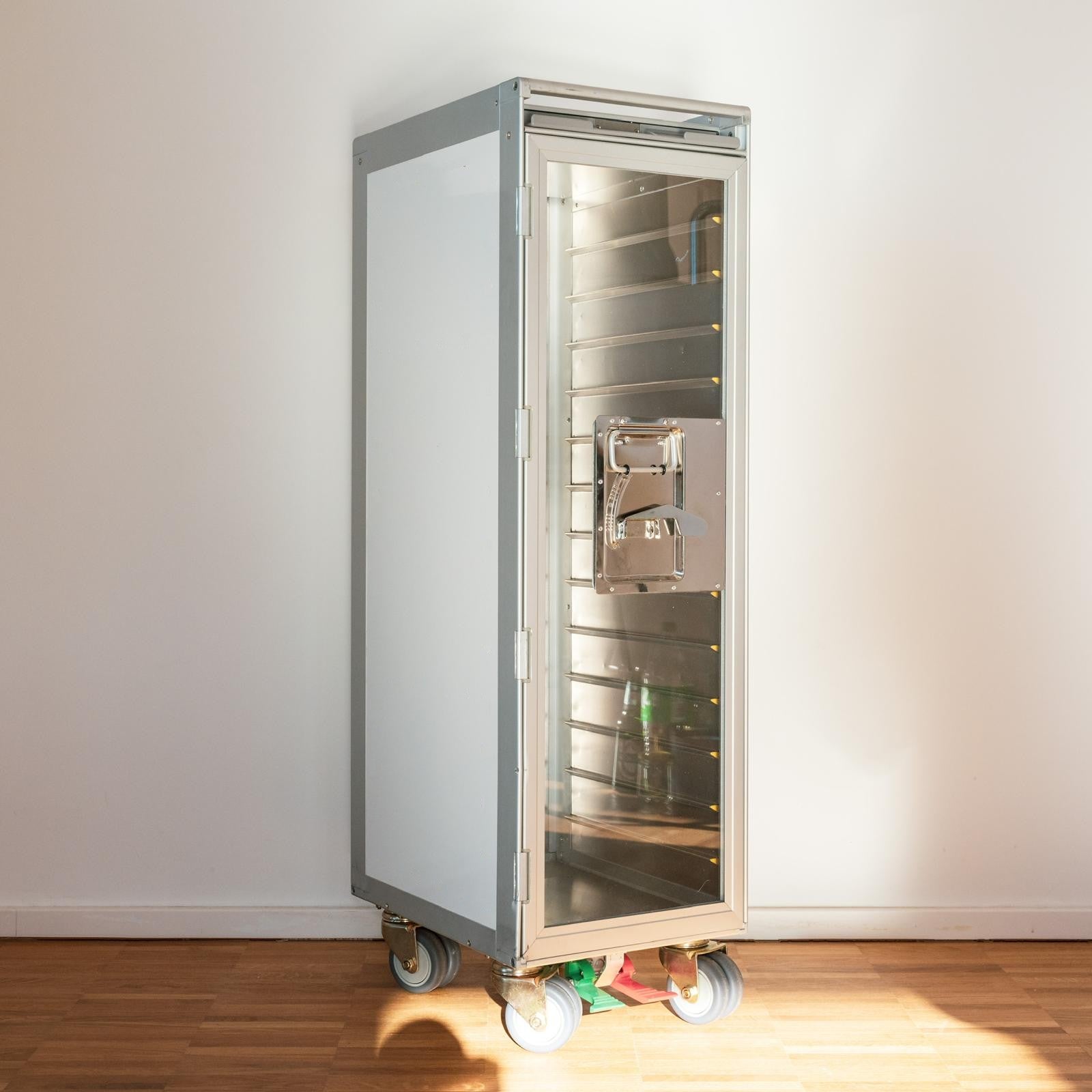 Aircraft trolley Metropolitan White | Aviation bar cart serving cart