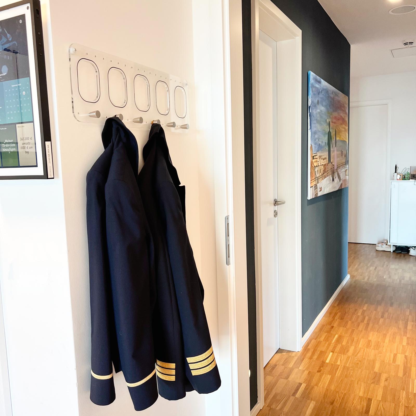 Pilots, flight attendants & globetrotters gift | 5-piece airplane window coat rack with plexiglass | Aviation-style jacket rack | Coat hooks for airplane furniture