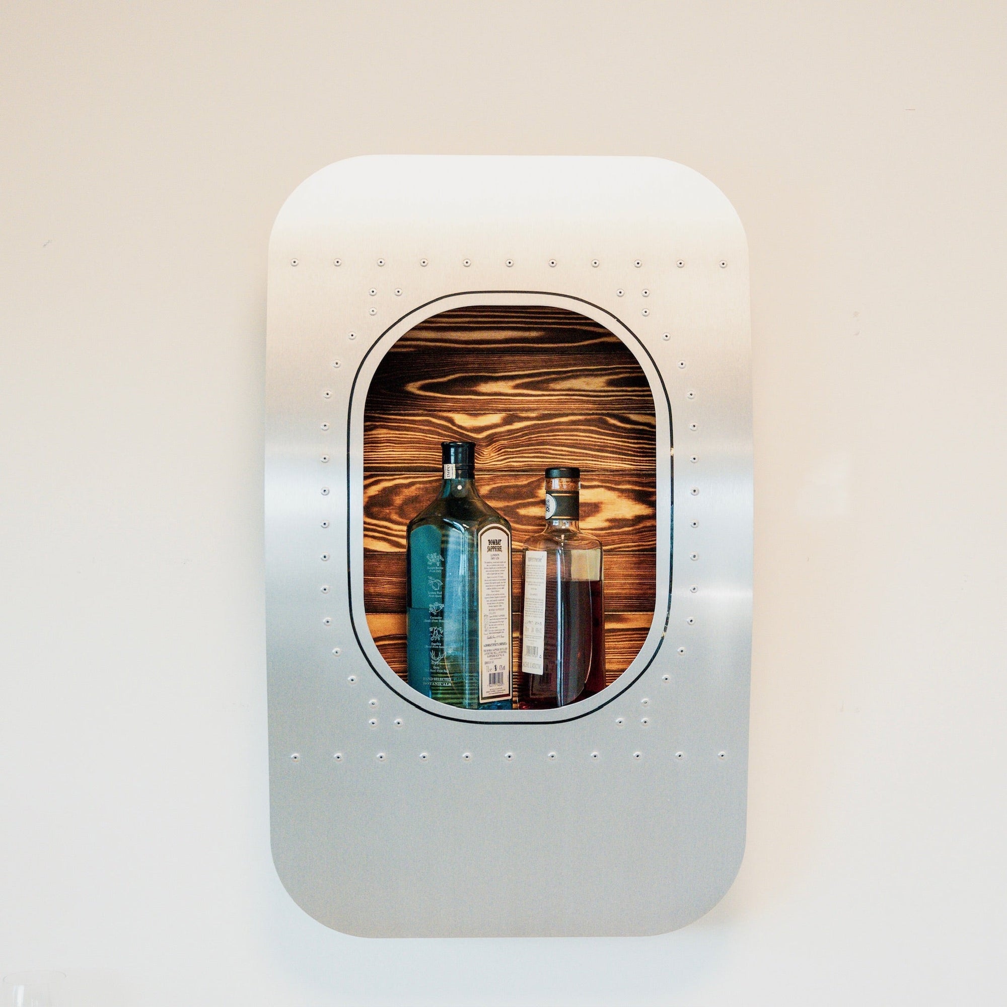 Industrial Style meets Aviation – Flugzeugmöbel für zuhause, Lofts und Industrial Wohnungen