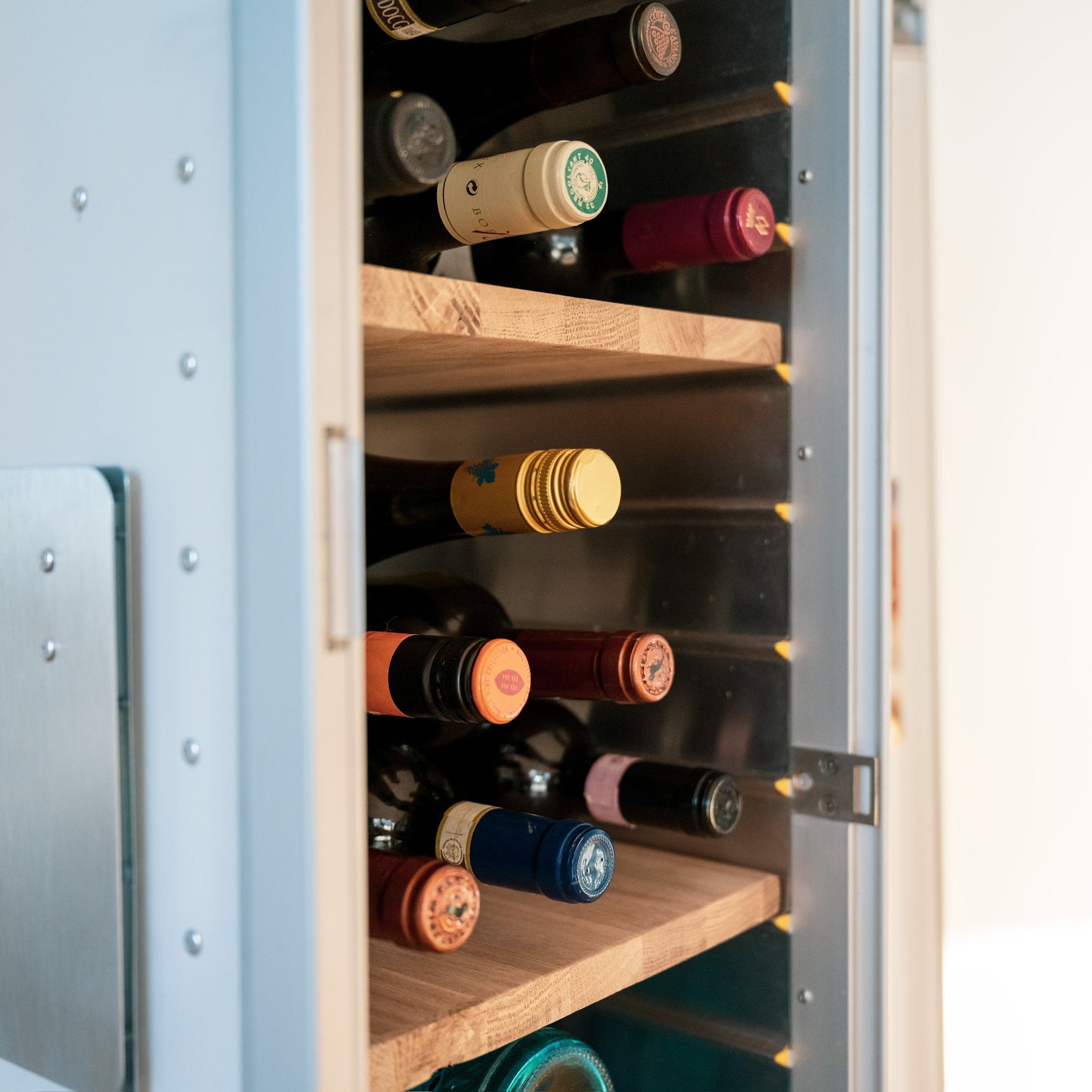 Airline Trolley Weinregal