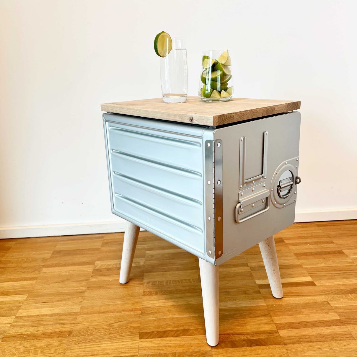 Container Woody NEU Beistelltisch Flugzeugmöbel | Flugzeug Bord Box | Möbel aus Flugzeugteilen