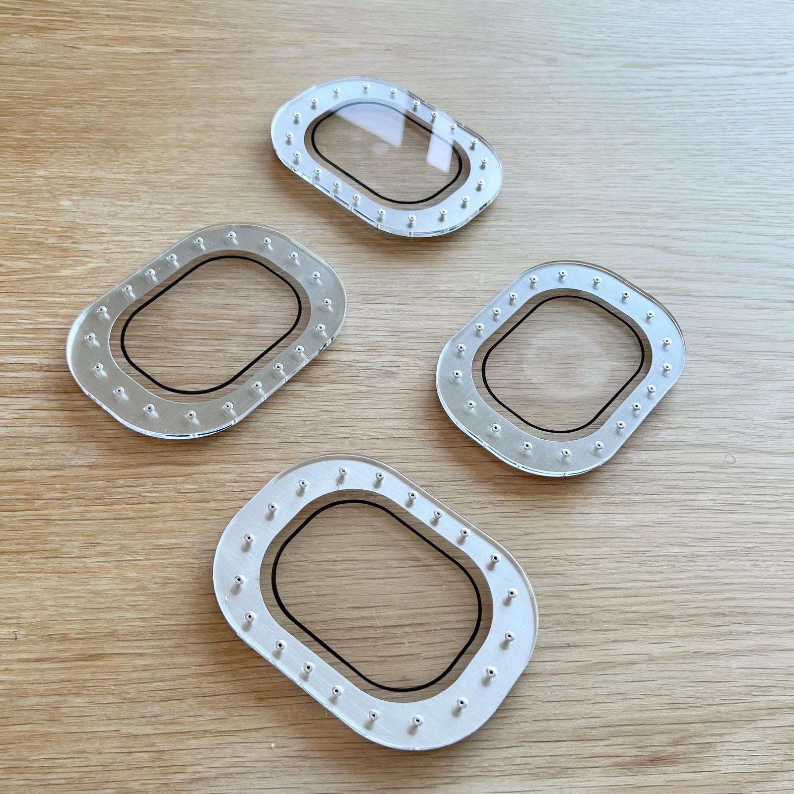 Airplane coasters in airplane window design – gift idea for pilots, flight attendants &amp; travel fans