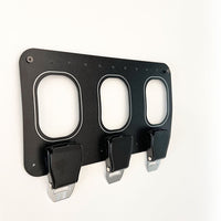 Flugzeugmöbel_Flugzeug Schluesselhalter_Schwarz_aircraftwindows_mit_silbernen_Schnallen