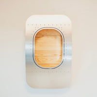 aircraftwindows Wandbar Single in tannenholz frontal fotografiert