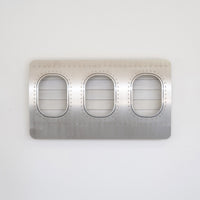 aircraftwindow Wandbar in weiß frontal von vorne fotografiert ohne Getränke